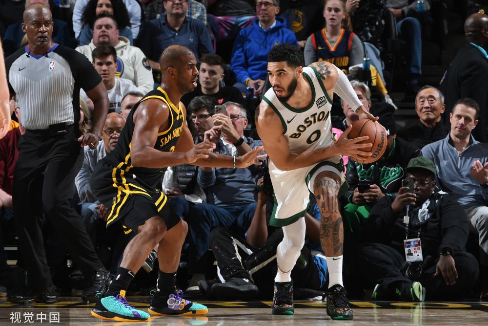 接受采访时 接受采访时