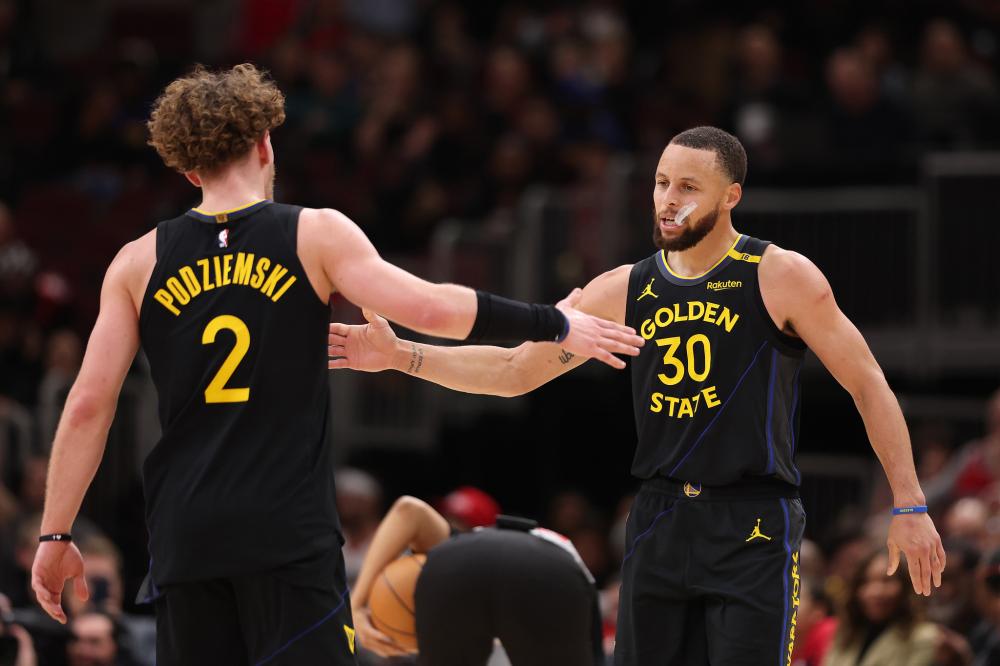 湖人队与火 湖人队与火