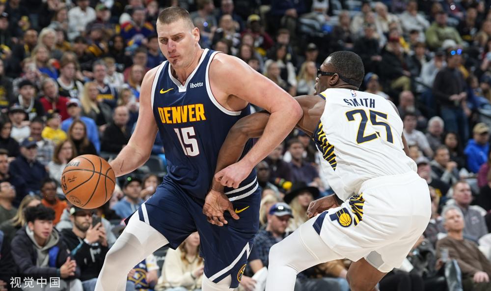 排在左翼 排在左翼