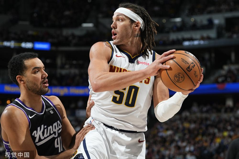 赛场上的硬 赛场上的硬